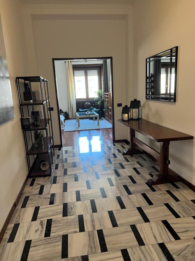 Rebecca'S Milano Collection: Repubblica Apartment Exterior foto