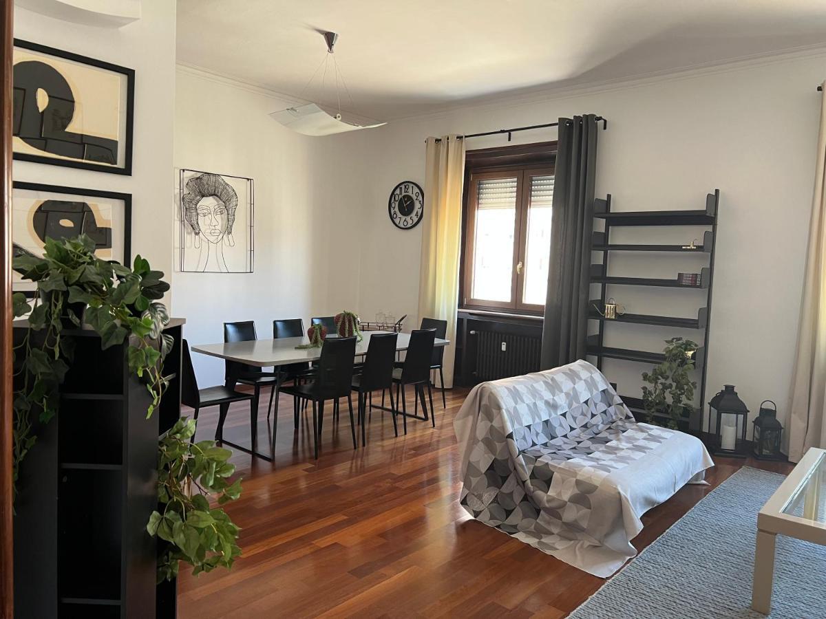 Rebecca'S Milano Collection: Repubblica Apartment Exterior foto